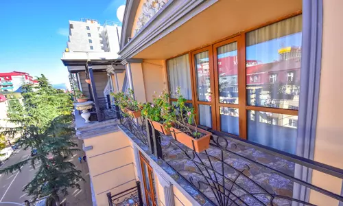 هتل چائو باتومی